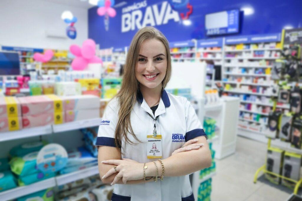 Equipes de loja e de atendimento da rede durante o projeto de Gestão da Meta.